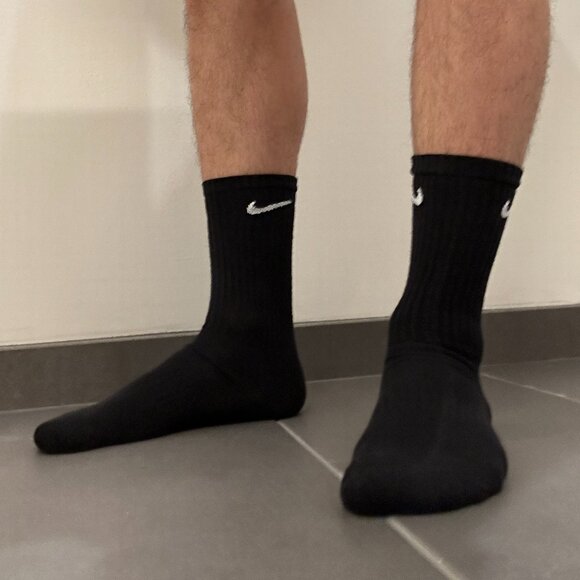 Nike Dri-Fit Crew Socks - Picture 9 of 10